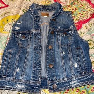 Jean Vest